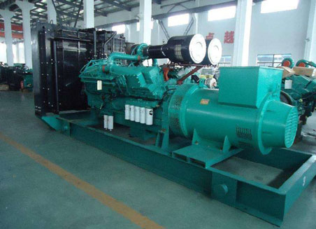 雁塔800kw康明斯柴油发电机组